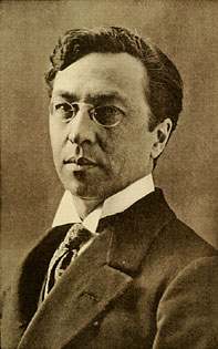 Wassily Kandinsky noin vuonna 1913.