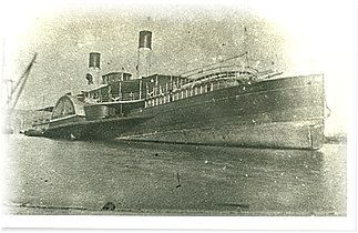 aground at Clifton Gardens after collision, August 1900