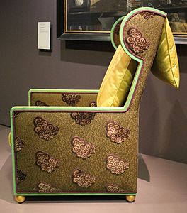 Émile-Jacques Ruhlmann制作的扶手椅（1914）（奥赛博物馆）