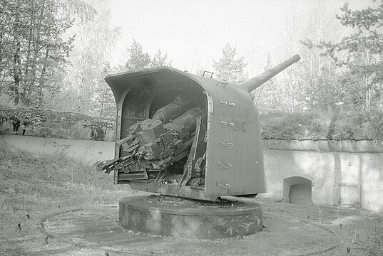 130 мм корабельная артиллерийская установка