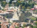 Es nationals Heiligtum, d Svetitskhoveli-Kathedrale in Mtskheta, dr friènere Hauptstadt vo Georgiè.