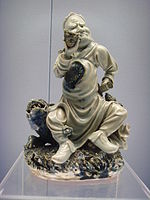 パイプを持つ男の景徳鎮磁器像、明代の万暦帝治世(1573-1620)