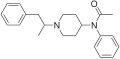 Asetyyli-alfa-metyylifentanyylin rakenne.