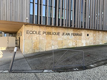 L'école Jean-Ferrat.