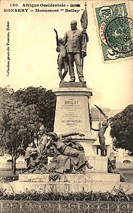 Monument à Noël Ballay (1908), Conakry (Guinée).