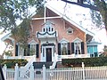 Schwebegiebel am Swiss Chalet „Bullitt-Longenecker House“ in New Orleans (USA), 1868–1869[4]