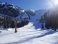 Cortina d'Ampezzo Franchetti'de bir ski-lift ve kayak pisti