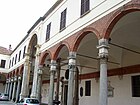 «Аркада Браманте». 1480-е гг. Церковь Сант-Амброджо, Милан. Архитектор Д. Браманте