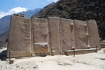 Los restos del Templo del Sol en Ollantaytambo