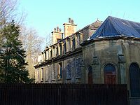 Chapelle du Château de la famille de Wendel à Hayange, en ruines (état 2009) en partie restauré depuis, il accueille la communauté d'agglomération du Val de Fensch