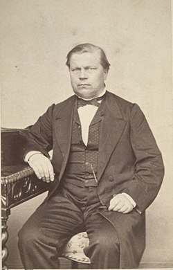 Paavo Tikkanen 1860-luvun lopulla.