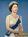Elizabeth II in 1959 wearing the Vladimir tiara and the Queen Victoria Jubilee Necklace.