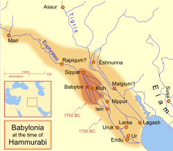Hammurabi'nin saltanatının başlangıcında ve sonunda Babil İmparatorluğu'nun kapsamı – bugün modern Irak'ta bulunan.