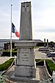 Le monument aux morts.