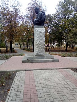 诗人塔拉斯·舍甫琴科的雕像