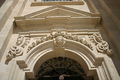 Flanka portalo de la katedralo de Sirakuzo/Italujo
