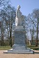 Denkmal für Friedrich II. am Schloss Neuhardenberg