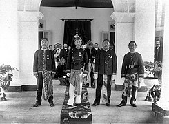Les regenten de la residentie de Banten réunis à Serang.