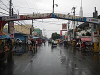 The welcome arch along Nueno Avenue