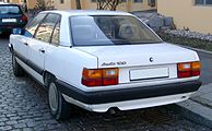 Audi 100 Heckansicht (1982–1985)