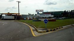 Biển chào mừng ở gần sân bay Boyeros