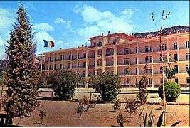 Bâtiment de la caserne Grignan à Toulon.