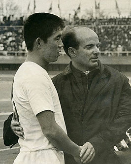 Ryuichi Sugiyama en Dettmar Cramer in 1964