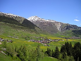 Blick uff s Tavetsch mit Dieni, Rueras, Camischolas und Sedrun