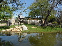 L'espace grands singes du zoo.