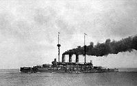 Броненосец «Иоанн Златоуст» у побережья Босфора, утро 27 апреля 1915 года. Фото сделано с борта одного из миноносцев сопровождения