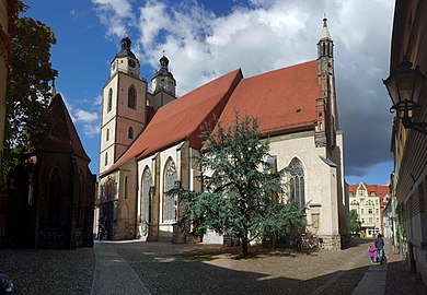 Luther was benewens sy professoraat ook priester by die stadskerk in Wittenberg