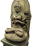 波羅蜜行をする菩薩像、ジャワ東部（インドネシア）、13世紀のシンガサリ王国美術