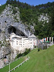 Predjama Castle