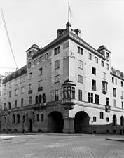 Entrén till Grand Hôtel Royal. Foto: Januari 1909.