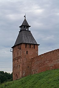Zidurile medievale ale Novgorodului