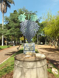 Monumento em homenagem a imigração italiana