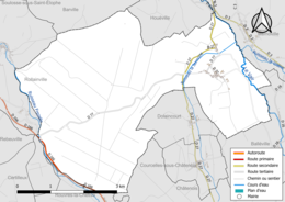 Carte en couleur présentant le réseau hydrographique de la commune