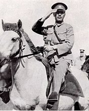 国民革命軍を率いる蔣介石（1926年）