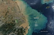 Yangtzes utlopp i Sydkinesiska havet.