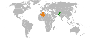 Алжир и Пакистан