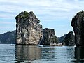 Touryow karst y'n mor, Baya Halong yn Vietnam