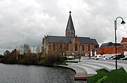 Die Sint-Michiel-en-Cornelius-en-Ghislenuskerk im Ortsteil Machelen