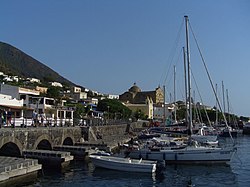 Santa Marina Salina kikötője