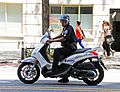 NYPD-Beamter auf Motorroller (Foto 2016)