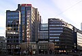 Oslo City ved Oslo sentralstasjon og Oslo Plaza i Oslo sentrum har 91 butikker fordelt på 4 etasjer.