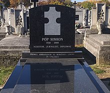 Simion Pop a fost înmormântat în cimitirul parohial ortodox al Parohiei Sfânta Cuvioasă Parascheva a comunității românești din Gyula (Jula).