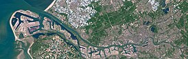 Порт Роттердама, снимок из космоса