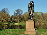 波兰华沙公园雕塑“韵律”，1925年