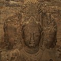 Bust de Xiva Mahadeva amb tres caps (trimurti), temple d'Elephanta (segle vi)