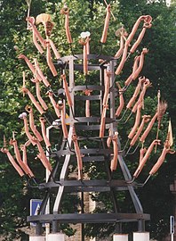 100 Arme der Guan-Yin au « Skulptur.Projekte » de Münster, Allemagne (1997).